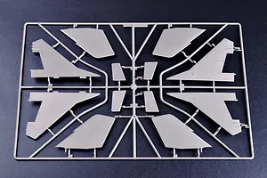 Trumpeter 1/32 Russian MIG-29M Fulcrum Fighter Jet Scaled Plastic Model Kit image 25439