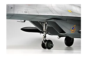 Trumpeter 1/32 Russian MIG-29M Fulcrum Fighter Jet Scaled Plastic Model Kit image 25443