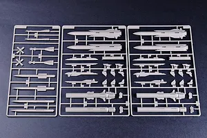 Trumpeter 1/32 Russian MIG-29M Fulcrum Fighter Jet Scaled Plastic Model Kit image 25452