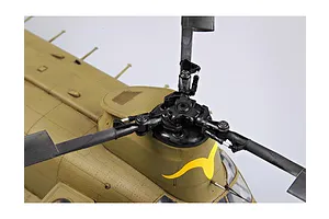 Trumpeter 1/35 CH-47A Chinook Helicopter Scaled Plastic Model Kit image 25674