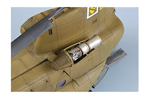 Trumpeter 1/35 CH-47A Chinook Helicopter Scaled Plastic Model Kit image 25675