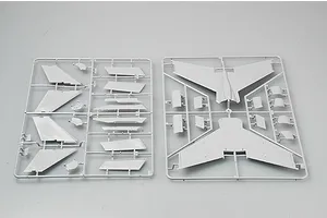 Trumpeter 1/32 F-8E Crusader Jet Scaled Plastic Model Kit image 25692