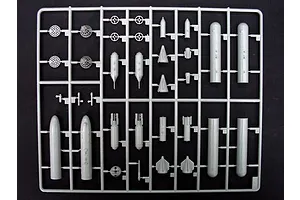 Trumpeter 1/35 Mil MI-24V Hind-E Helicopter Scaled Plastic Model Kit image 25767