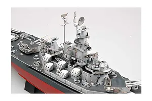 Trumpeter 1/350 USS Massachusetts BB-59 Battleship Plastic Model Kit image 25835