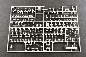 Trumpeter 1/35 Russian 9P113 TEL w/ 9M21 of 9K52 Luna-M Short Range Artillery Truck Scaled Plastic Model Kit image 26040