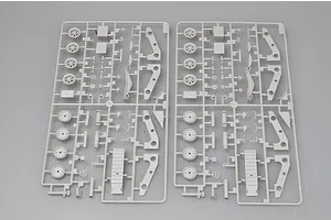 Trumpeter 1/35 MAZ-537G Truck w/ MAZ/ChMZAP-5247G Semitrailer Scaled Plastic Model Kit image 26167