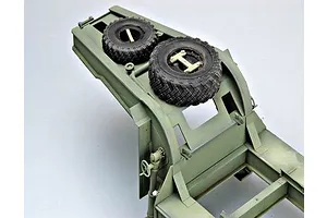 Trumpeter 1/35 MAZ-537G Truck w/ MAZ/ChMZAP-5247G Semitrailer Scaled Plastic Model Kit image 26178