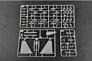Trumpeter 1/72 Russian Su-33 Flanker D Fighter Jet Scaled Plastic Model Kit image 26244