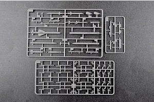 Trumpeter 1/72 Chinese J-15 Fighter Jet w/ Flight Deck Scaled Plastic Model Kit image 26401