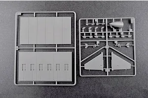 Trumpeter 1/72 Chinese J-15 Fighter Jet w/ Flight Deck Scaled Plastic Model Kit image 26403
