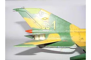 Trumpeter 1/32 MiG-21MF Fishbed J Fighter Jet Scaled Plastic Model Kit image 26500