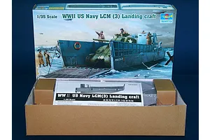 Trumpeter 1/35 USN WWII LCN 3 Vehicle Landing Craft Plastic Model Kit image 26764