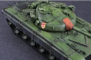 Trumpeter 1/35 Russian T-72b Main Battle Tank Scaled Plastic Model Kit image 26826