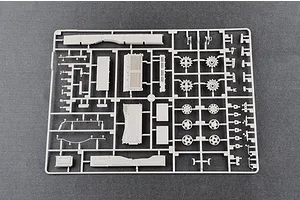 Trumpeter 1/35 Russian T-72b Main Battle Tank Scaled Plastic Model Kit image 26835