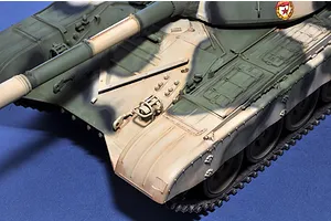Trumpeter 1/35 Russian T-72b Main Battle Tank Scaled Plastic Model Kit image 26863