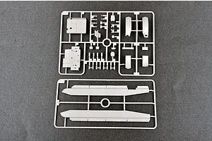 Trumpeter 1/35 Russian 1984 (1962 Modification) T-62 BDD Tank Scaled Plastic Model Kit image 27003