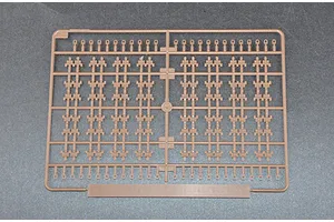 Trumpeter 1/35 Russian T-80BV Main Battle Tank Scaled Plastic Model Kit image 27103