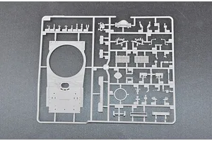 Trumpeter 1/35 Russian T-80BV Main Battle Tank Scaled Plastic Model Kit image 27109