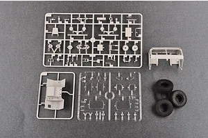 Trumpeter 1/35 HEMTT M983 Truck Scaled Plastic Model Kit image 27154