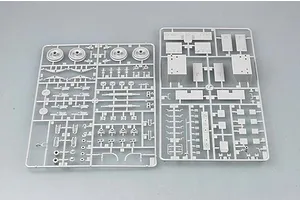 Trumpeter 1/35 German Geschutzwagen Armoured Train Scaled Plastic Model Kit image 27376