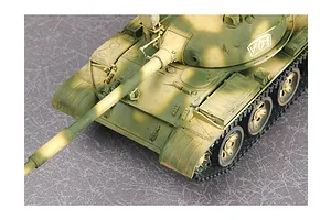 Trumpeter 1/35 Russian 1972 T-62 Tank Scaled Plastic Model Kit image 27757