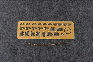 Trumpeter 1/35 U.S. M1083 FMTV w/ Armoured Cab Truck Scaled Plastic Model Kit image 28131