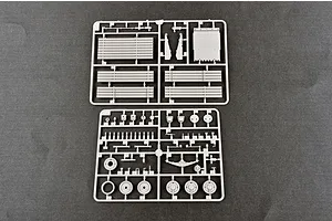 Trumpeter 1/35 Russian BM-21 Grad Multiple Rocket Launcher Truck Scaled Plastic Model Kit image 28152