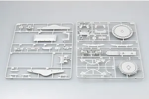 Trumpeter 1/35 German 17cm Kanone 18 Heavy Howitzer Scaled Plastic Model Kit image 28335