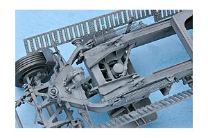 Trumpeter 1/35 German 17cm Kanone 18 Heavy Howitzer Scaled Plastic Model Kit image 28339