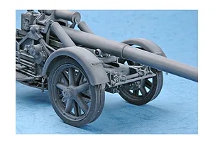 Trumpeter 1/35 German 17cm Kanone 18 Heavy Howitzer Scaled Plastic Model Kit image 28340