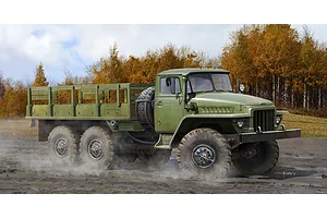 Trumpeter 1/35 Russian 4.5 Ton 6x6 URAL-375D Truck Scaled Plastic Model Kit image 28528