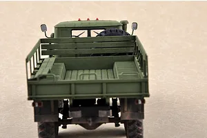 Trumpeter 1/35 Russian 4.5 Ton 6x6 URAL-375D Truck Scaled Plastic Model Kit image 28544