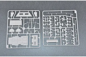 Trumpeter 1/35 Russian BTR-60PA Armoured Personnel Carrier Vehicle Scaled Plastic Model Kit image 28658