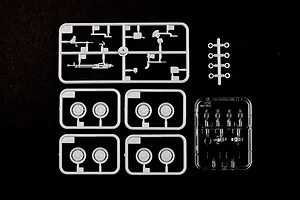 Trumpeter 1/35 Russian BTR-60P Upgraded Armoured Personnel Carrier Vehicle Scaled Plastic Model Kit image 28754