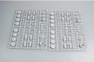 Trumpeter 1/35 German E-75 (75-100 Tons) Standardpanzer Tank Scaled Plastic Model Kit image 28833