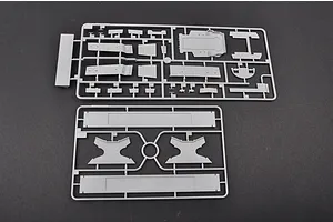 Trumpeter 1/350 HMS Kent (78) Type 23 Frigate Plastic Model Kit image 28862