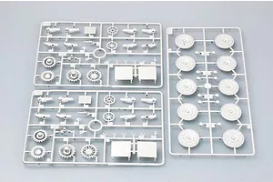 Trumpeter 1/35 German Entwicklungsfahrzeug E10 Self-Propelled Gun Scaled Plastic Model Kit image 29084