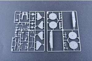 Trumpeter 1/35 Soviet Br-2 152mm Gun M1935 Self-Propelled Gun Scaled Plastic Model Kit image 29103