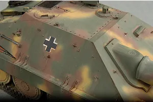 Trumpeter 1/35 German Jagdpanzer 38(t) Hetzer-Starr Self-Propelled Scaled Plastic Model Kit image 29129