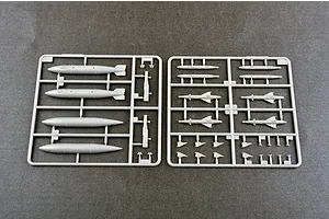 Trumpeter 1/48 Soviet Su-9U Maiden Jet Scaled Plastic Model Kit image 29267