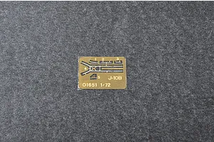 Trumpeter 1/72 Chinese J-10B Jet Scaled Plastic Model Kit image 29528