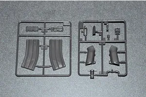 Trumpeter 1/3 M16A4, AR15, M16, M4 Scaled Plastic Model Kit image 29618