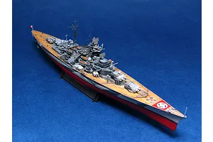 Trumpeter 1/700 German Tirpitz 1944 Battleship Plastic Model Kit image 29895