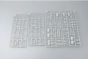 Trumpeter 1/700 HMS Renown 1942 Battle Cruiser Plastic Model Kit image 29985