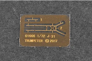 Trumpeter 1/72 Shenyang J-31 Gyrfalcon (China 2014 Airshow) Fighter Jet Scaled Plastic Model Kit image 6