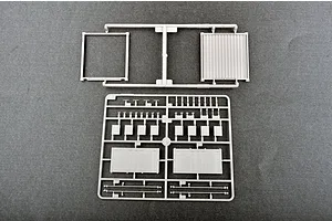 Trumpeter 1/35 20ft Shipping Container Scaled Plastic Model Kit image 30102