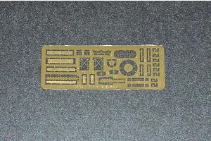 Trumpeter 1/700 HMS Barham 1941 Battleship Plastic Model Kit image 30226