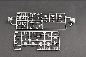 Trumpeter 1/700 HMS Warspite 1915 Battleship Plastic Model Kit image 30267
