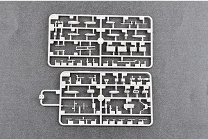 Trumpeter 1/700 HMS Dreadnought 1918 Battleship Plastic Model Kit image 30347