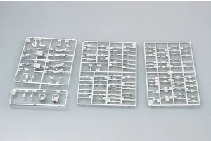 Trumpeter 1/35 Modern U.S. Army Armor Crewman & Infantry Scaled Plastic Model Kit image 30475